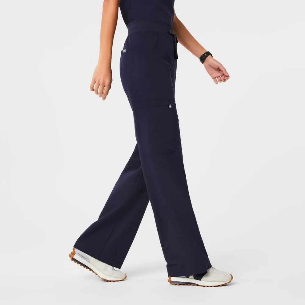 FIGS High Waisted Isabel Wide Leg Scrub Pants - Picture 3 of 7